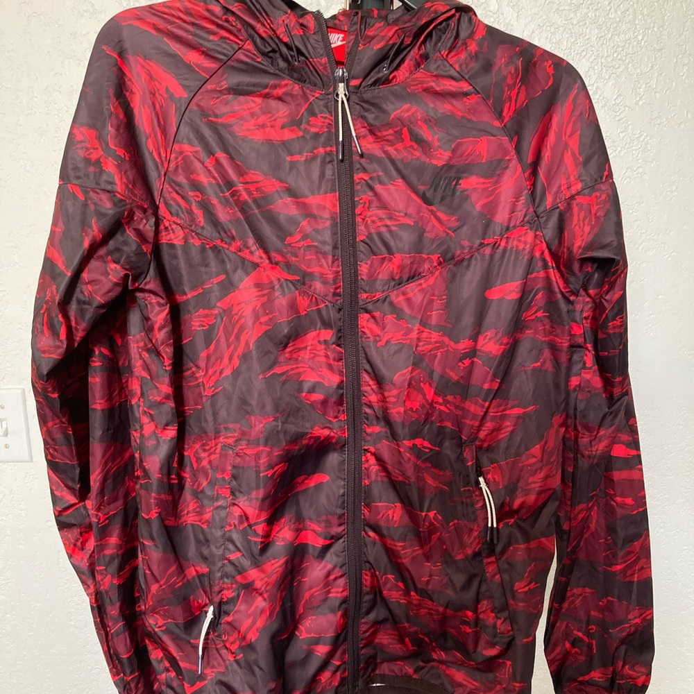 NIKE Windbreaker Camouflage Hoodie Dri-Fit Running Jacket XS